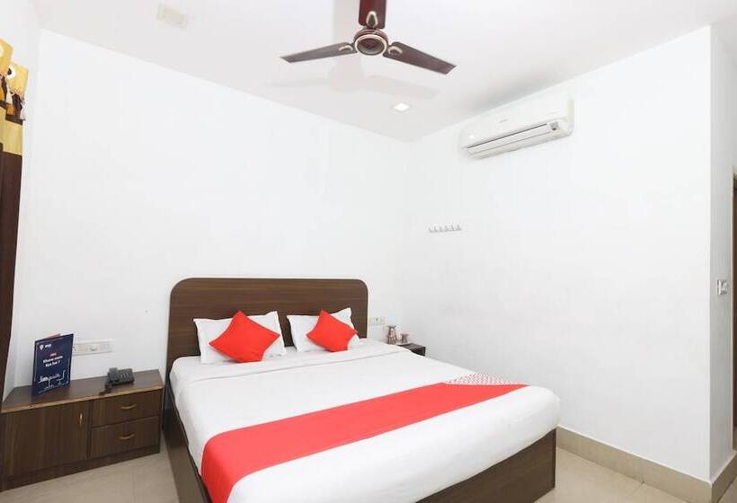 בית מלון כפרי Flagship Raaj Residency