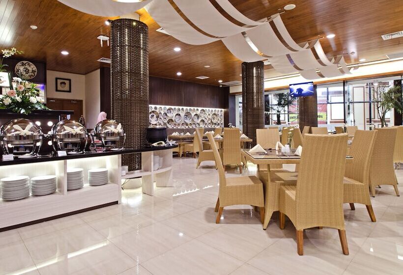 酒店 Ijen Suites Resort & Convention