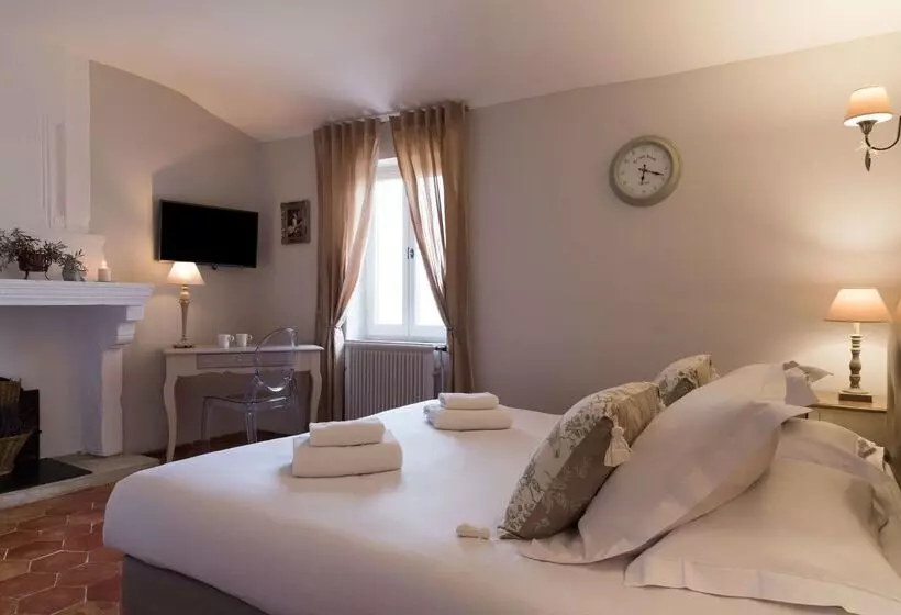 酒店 Mas Des Romarins, The Originals Relais