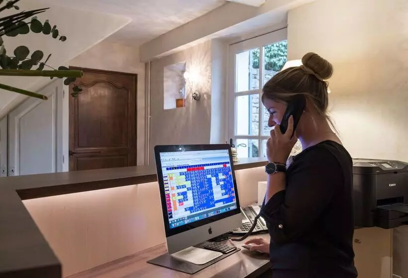 酒店 Mas Des Romarins, The Originals Relais