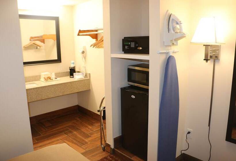 ホテル Pelican Inn