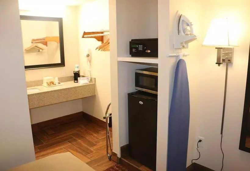 ホテル Pelican Inn