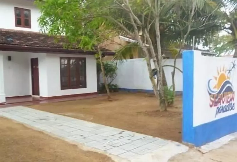 Hotel Sea View Paradise Inn