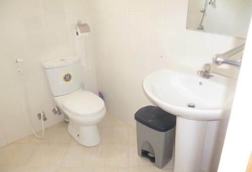 Hotel Sea View Paradise Inn