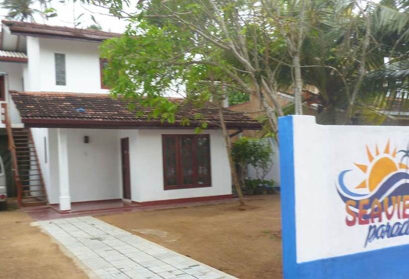 Hotel Sea View Paradise Inn