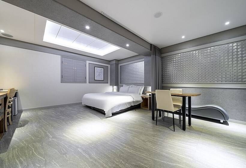 Hotel Suwon Utopia