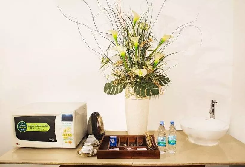 호텔 Whitehouse Residencies