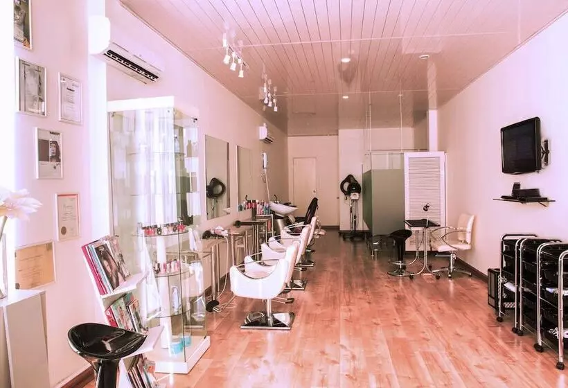 호텔 Whitehouse Residencies