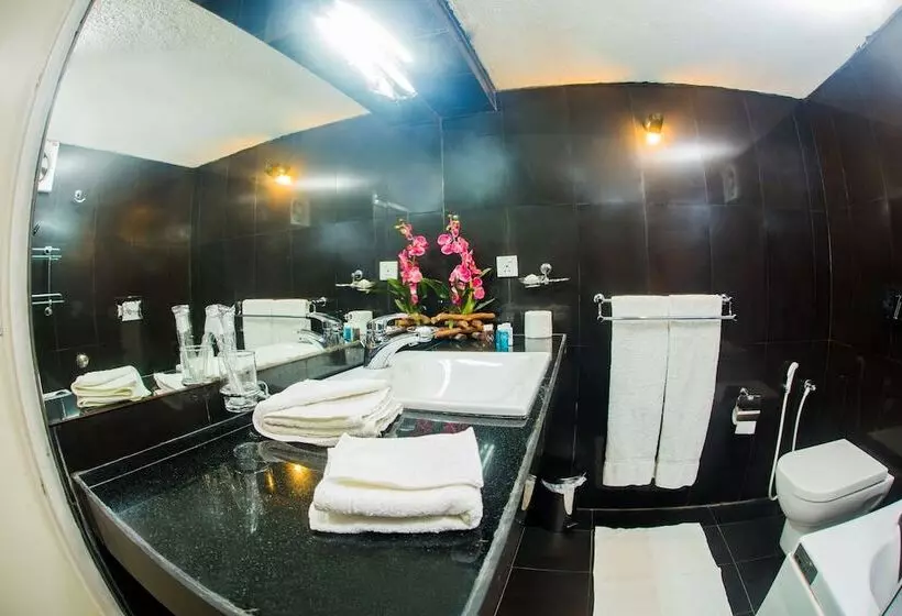 호텔 Whitehouse Residencies