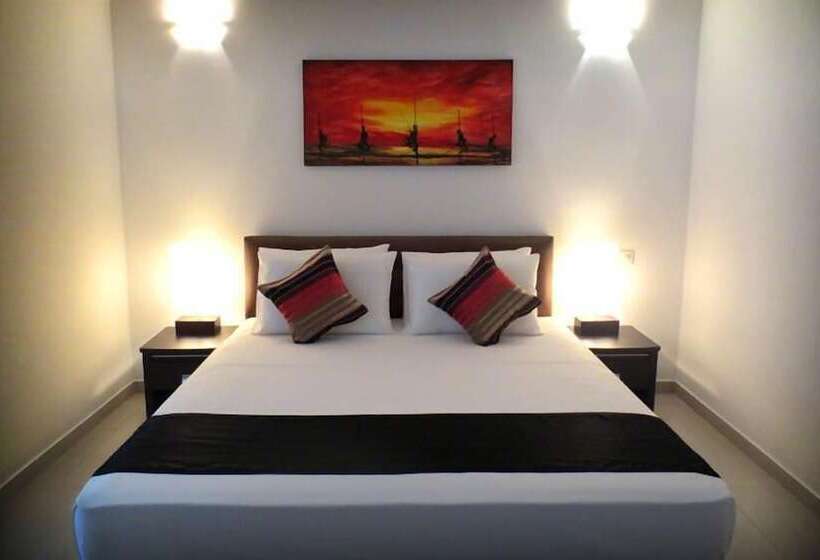 فندق Whitehouse Residencies