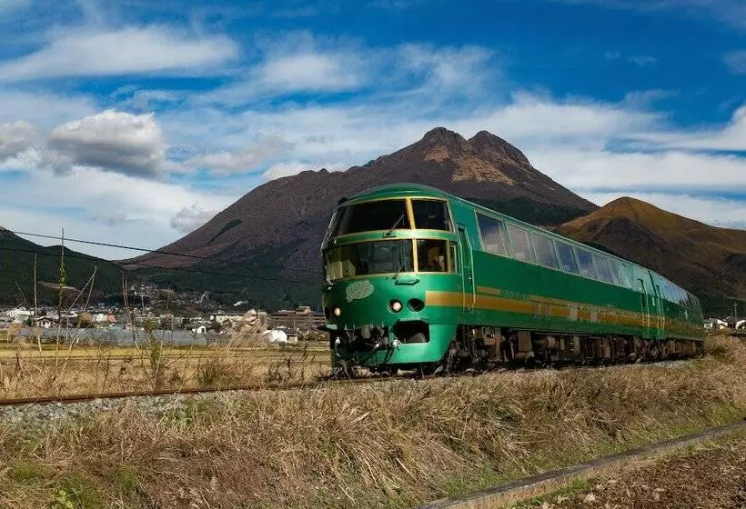 Hotel Yufuin Tabinokura