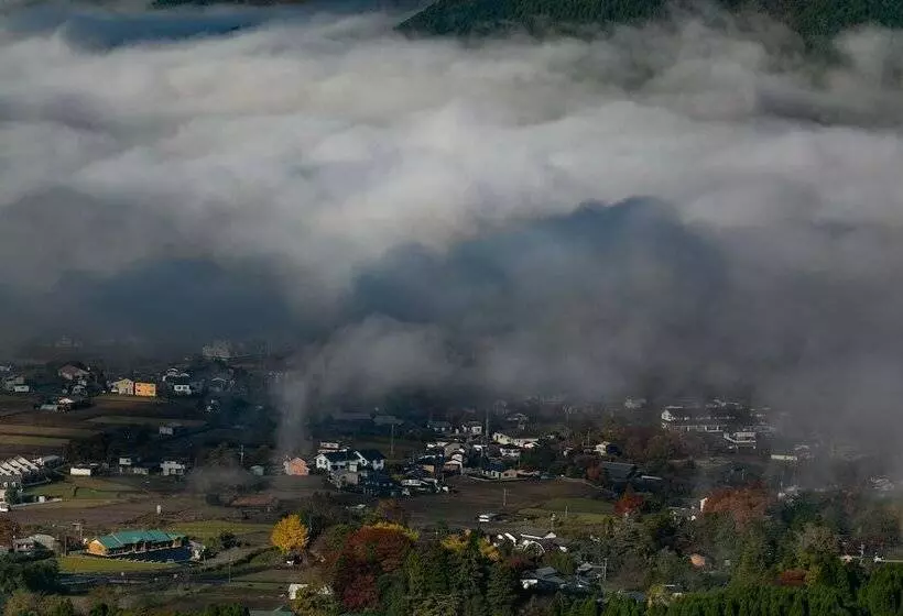 Hotel Yufuin Tabinokura