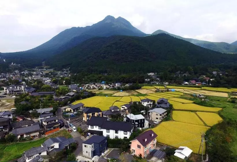 Hotel Yufuin Tabinokura