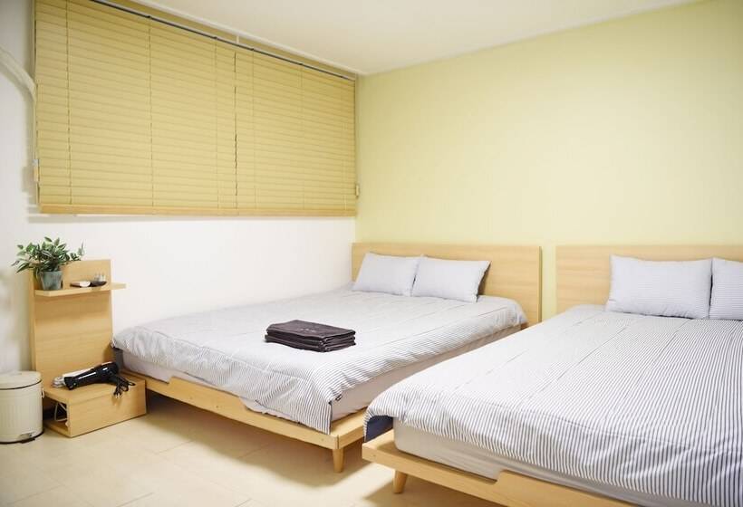 Jw Stay In Hongdae Hostel