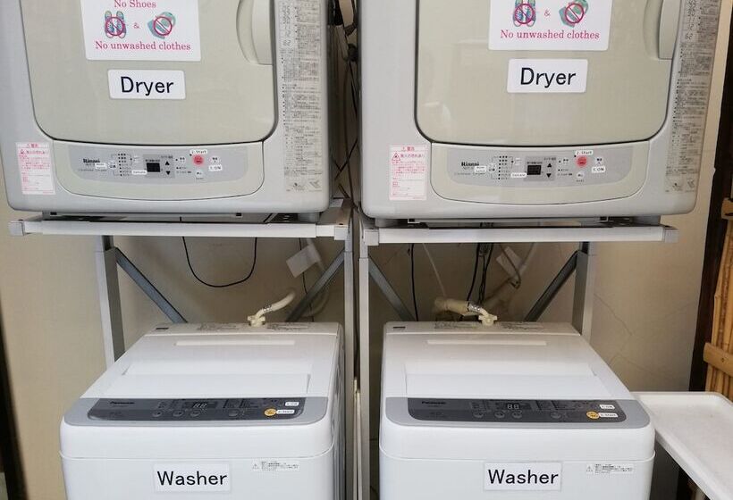 K S House Kanazawa  Travelers Hostel