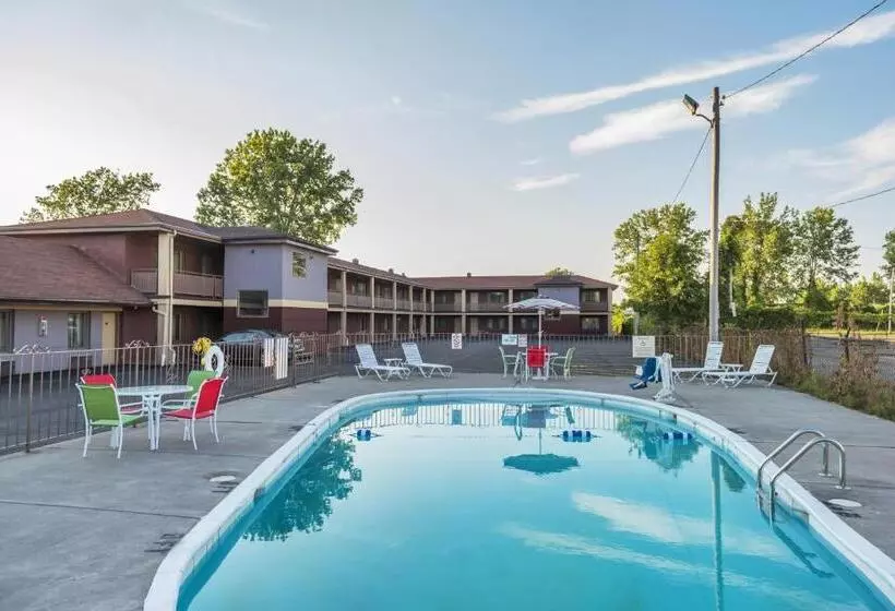 Motelli Aarya Hotel By Niagara Fashion Outlets