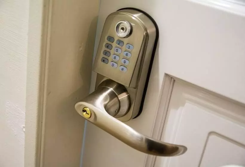 پانسیون Fengchia Provence Jr