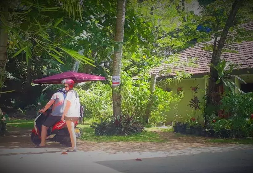 پانسیون Nooit Gedacht Holiday Resort Unawatuna