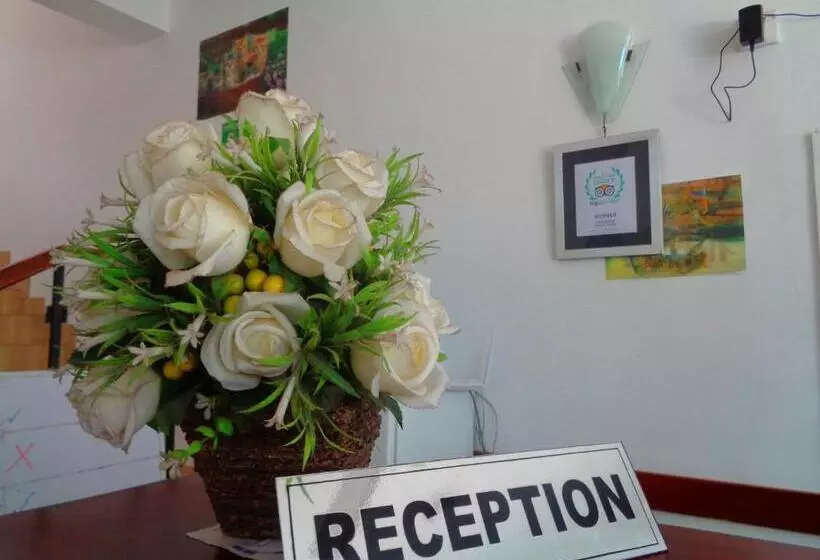 پانسیون Nooit Gedacht Holiday Resort Unawatuna