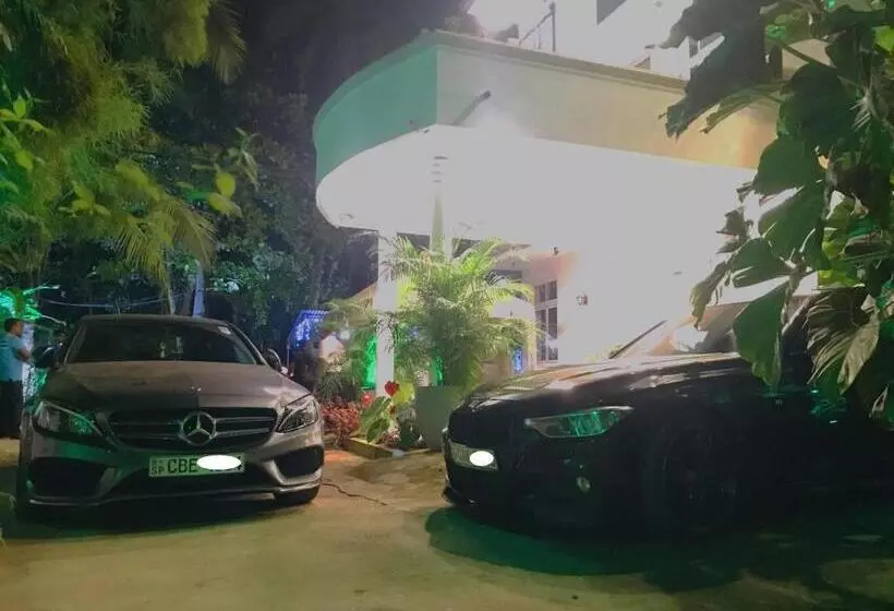 پانسیون Nooit Gedacht Holiday Resort Unawatuna