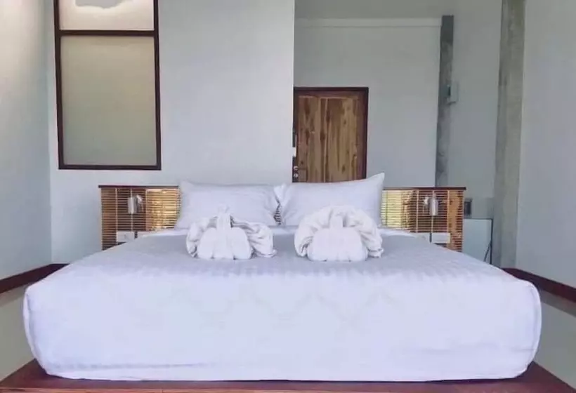 פנסיון P.d. Beach Resort