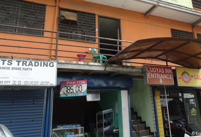 Пансион Quoyas Inn