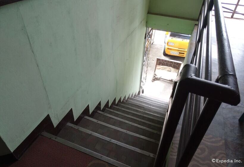 Пансион Quoyas Inn