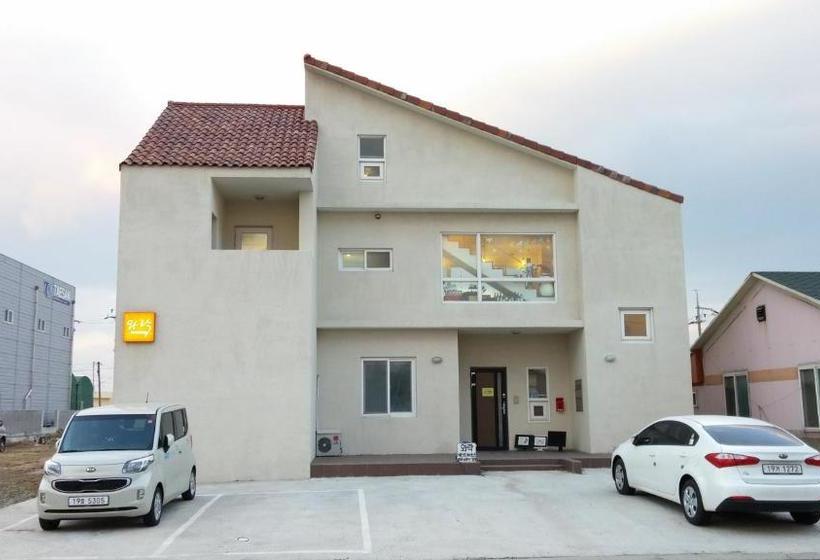 ペンション Warak Guesthouse