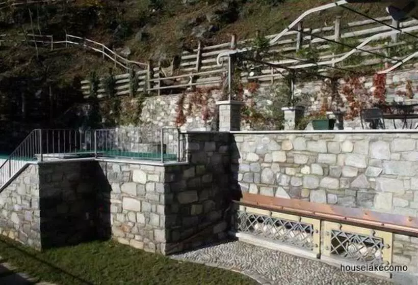 Residence Giglio Comer See