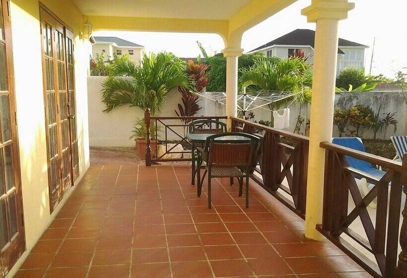Sungold House Barbados