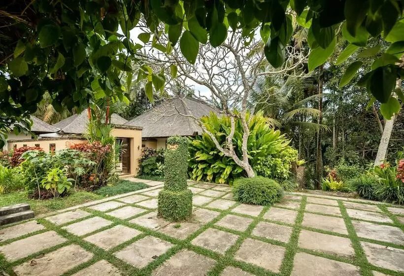 Villa Vajra
