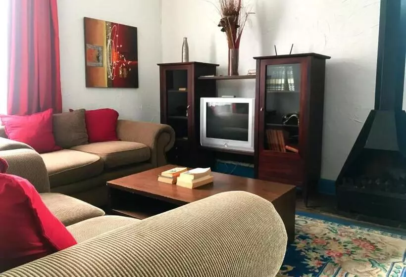 مبيت وإفطار Athenian Villa