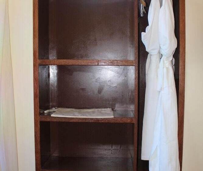 Bed & Breakfast The Island Stone Town