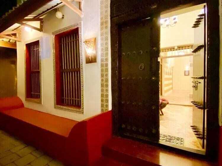 Bed & Breakfast The Island Stone Town