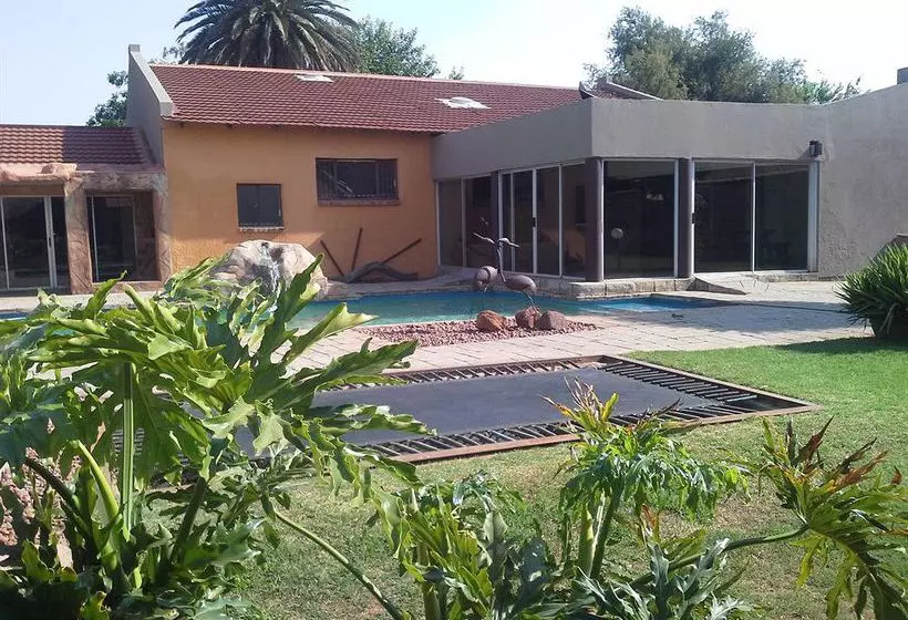 مبيت وإفطار Unique House