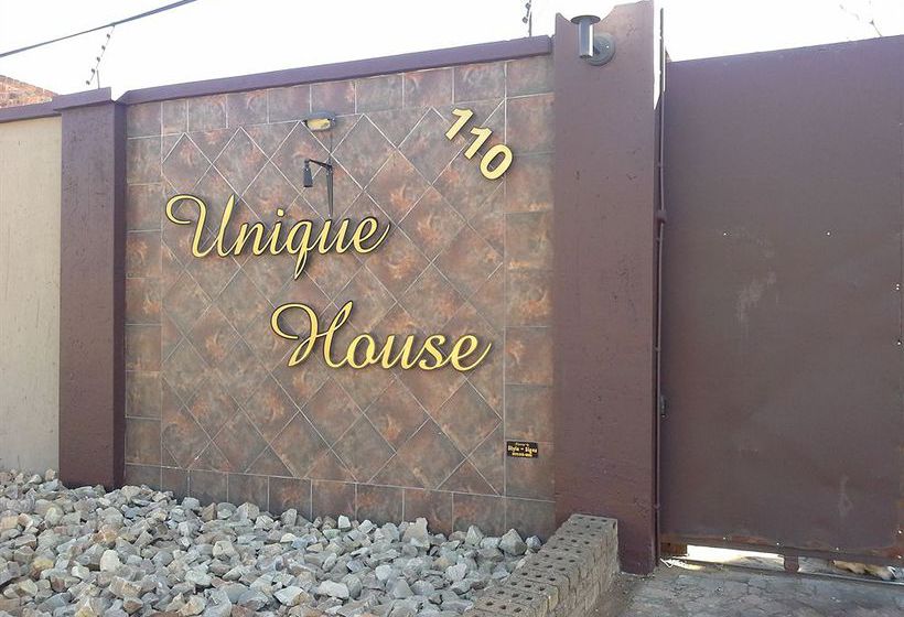 مبيت وإفطار Unique House