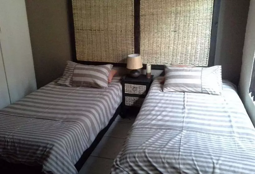 مبيت وإفطار Unique House