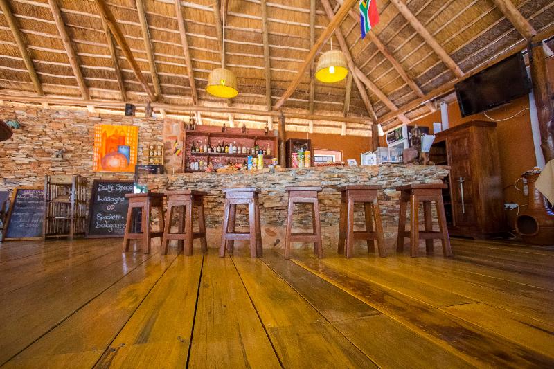 ホテル 2 Friends Guest House