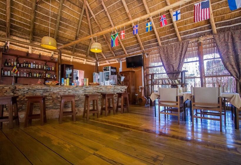 ホテル 2 Friends Guest House