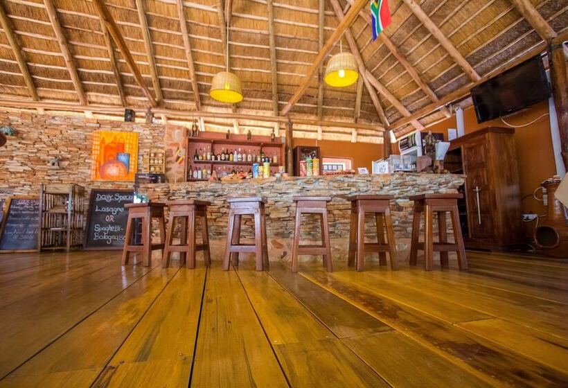 ホテル 2 Friends Guest House