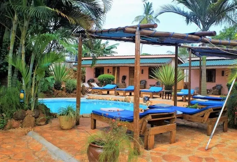 هتل 2 Friends Guest House