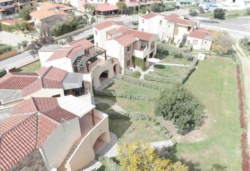 هتل I Borghi Di Ottiolu