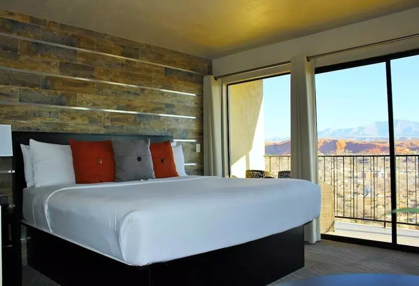 Отель Inn On The Cliff