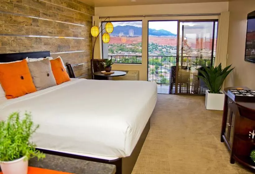 Отель Inn On The Cliff