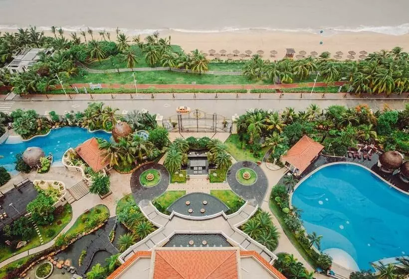Hotel Sanya Bay Resort