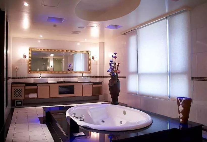 Slv Hotel Group Slv Business