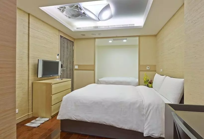هتل West 59 Inn