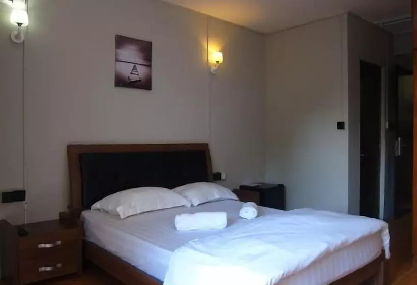 هتل West Palm B&b Inn