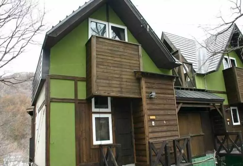 בית מלון כפרי Winkel Village