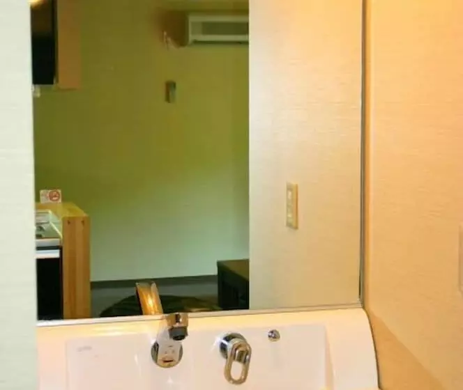 בית מלון כפרי Winkel Village